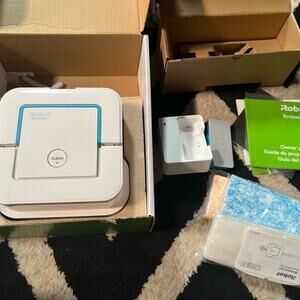 iRobot® Braava jet® Robot Mop